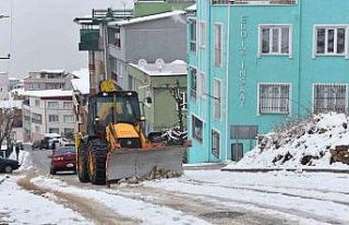 Yıldırım’da kar mesaisi