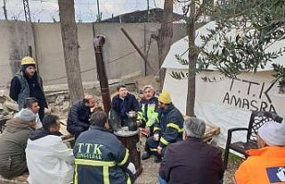 Yılmaz Tunç madenci kurtarma ekiplerini ziyaret...
