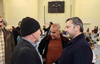 Yüreğir Belediyesi, depremin ardından tüm imkanlarını...