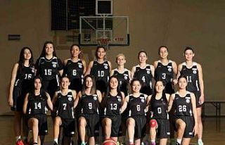 1.lig yolunda Körfezin İncilerine taraftar desteği