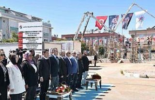 25 bin kitap kapasiteli Altınova Kütüphanesinin...