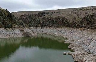 7 yıl sonra su tuttu, çiftçileri sevindirdi