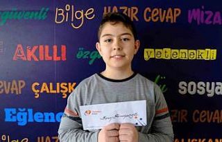 7.sınıf öğrencisinden duygulandıran hareket