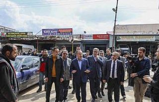 Adalet Bakanı Bozdağ, Diyarbakır’da selden etkilenen...