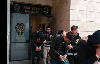 Afyon ve Kütahya’dan 3 araç çalan şahıslar...