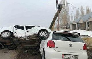 Ağrı’da iki ayrı trafik kazası: 9 yaralı