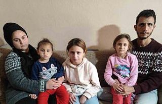 Ailesi evden çıkartıldığı için okula gidemeyen...