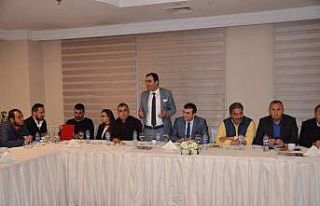 Akil Gençler 14 Mayıs seçimlerinde Erdoğan’ı...