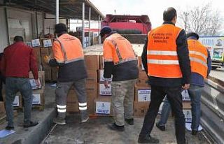 Akşehir Belediyesinden deprem bölgesine yardım...