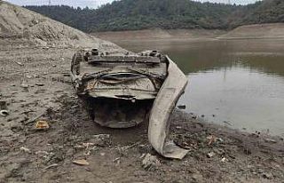 Alibey Barajı’nda su seviyesi azalınca batık...