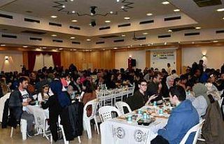 Altınova Belediyesi, iftarda buluştu