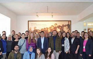 Anadolu Üniversitesi Eğitim Fakültesinde TÜBİTAK...
