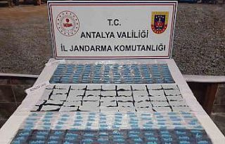 Antalya’da 4 bin 280 adet uyuşturucu madde ele...