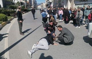 Antalya’da kamyonetin çarptığı anne ve oğlu...