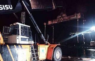 Artvin’de kamyonet denize düştü: 1 ölü, 1 yaralı