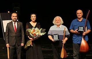 Aşık Veysel, eserleriyle Bursa’da anıldı