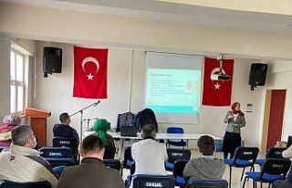 Aslanapa’da okul idarecilerine diyabet ve iş sağlığı...