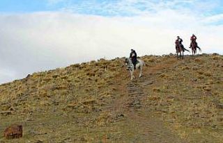 Atatürk Üniversitesinden 1001 Hatim belgeseli