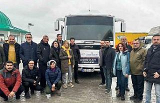 Aydın’ın gönüllü öğretmenleri deprem bölgesinde