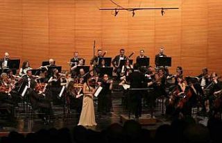 Ayhan Kızıl’a muhteşem anma