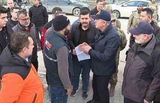 Bakan Akar: "Devlet, millet el ele bu felaketten...