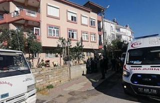 Bakım için çıktığı direkte elektrik akımına...