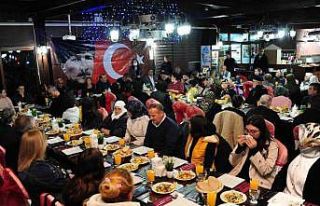 Balçova’da şehit aileleri onuruna yemek