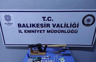 Balıkesir’de 29 şüpheliye operasyon