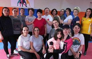 Balıkesirli kadınlar pilates ile stres atıyor