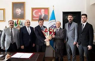 Başkan Aksun, Sosyal Denge Tazminatı Sözleşmesini...