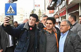 Başkan Büyükkılıç, Düvenönü esnafı ile buluştu