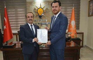 Başkan Özbek AK Parti’den milletvekili aday adaylığı...