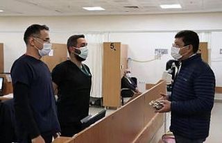 Başkan Özcan: “Her bir sağlık neferi vazgeçilemeyecek...