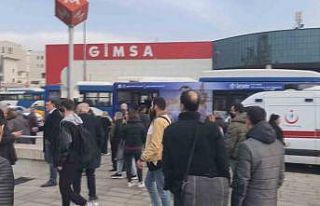Başkentte lise öğrencisi metro istasyonu raylarına...