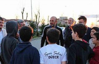 Bebek, depremzedelerle iftar yaptı