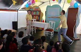 Berko Çocuk Tiyatrosu, Hatay’da depremzede çocuklara...