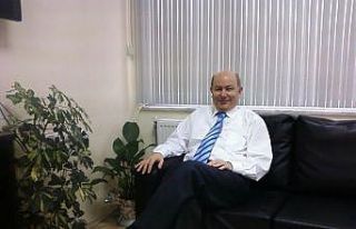 Beyin kanaması geçiren doktor hayatını kaybetti