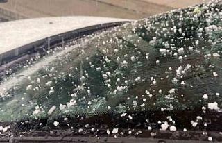 Beylikdüzü’nde dolu yağışı