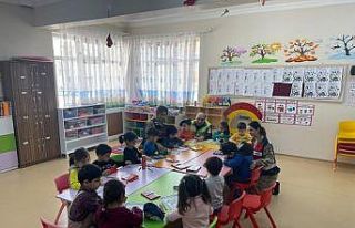 Bingöl’de jandarmadan öğrencilere meslek tanıtımı...