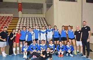 “Bizim Kızlar” yarı finaller için hazırlanıyor