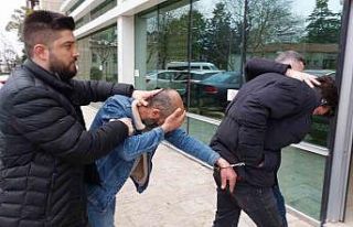 Bonzai ve uyuşturucu hapla yakalanan 2 kişiye adli...