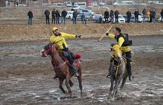 Bu kez atlar depremzede aileler ve çocuklar için...