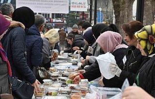 Burada satılan her şey depremzedeler için