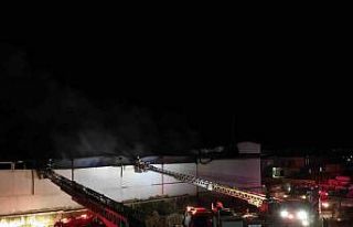 Burdur’da tarım makinesi üreten fabrikada yangın