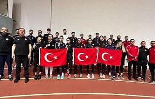 Bursa Büyükşehir Belediyesporlu Hatice Kübra İlgün...