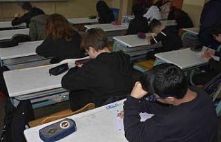 Bursa’da LGS ve TYT simülasyonuna 55 bin öğrenci...