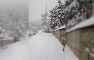 Bursa’nın dağ köyleri kar altına kaldı