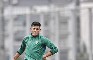 Bursaspor kampa girdi