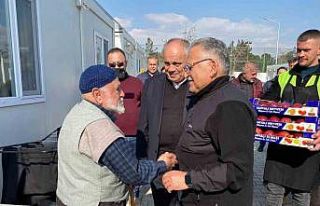 Büyükşehir’den gıdadan giyime, barınmadan altyapıya...