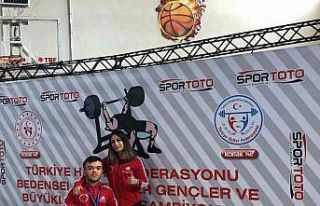 Çağdaş Kaya Halterde Türkiye Şampiyonu Oldu